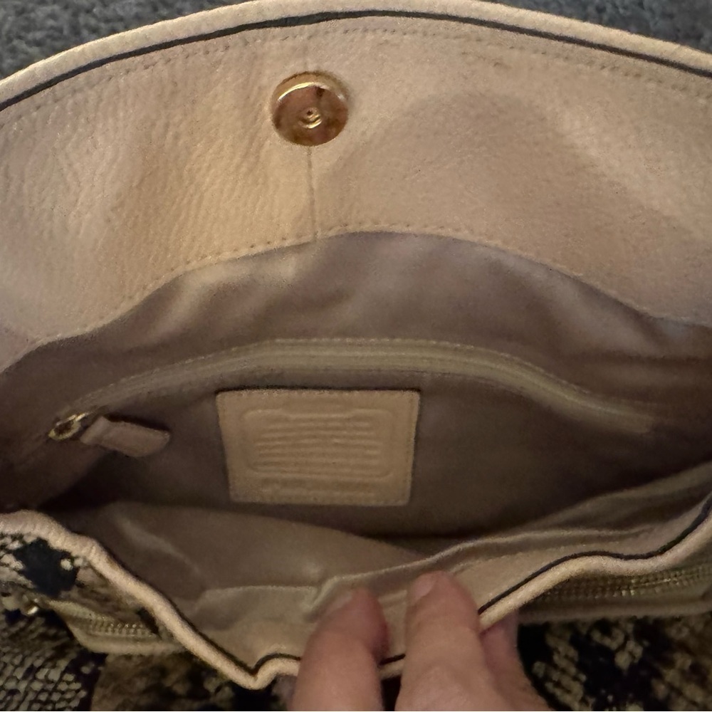 COACH Vintage Madison Phoebe Canvas Python Snakeskin Shoulder Bag - Picture 4 of 16